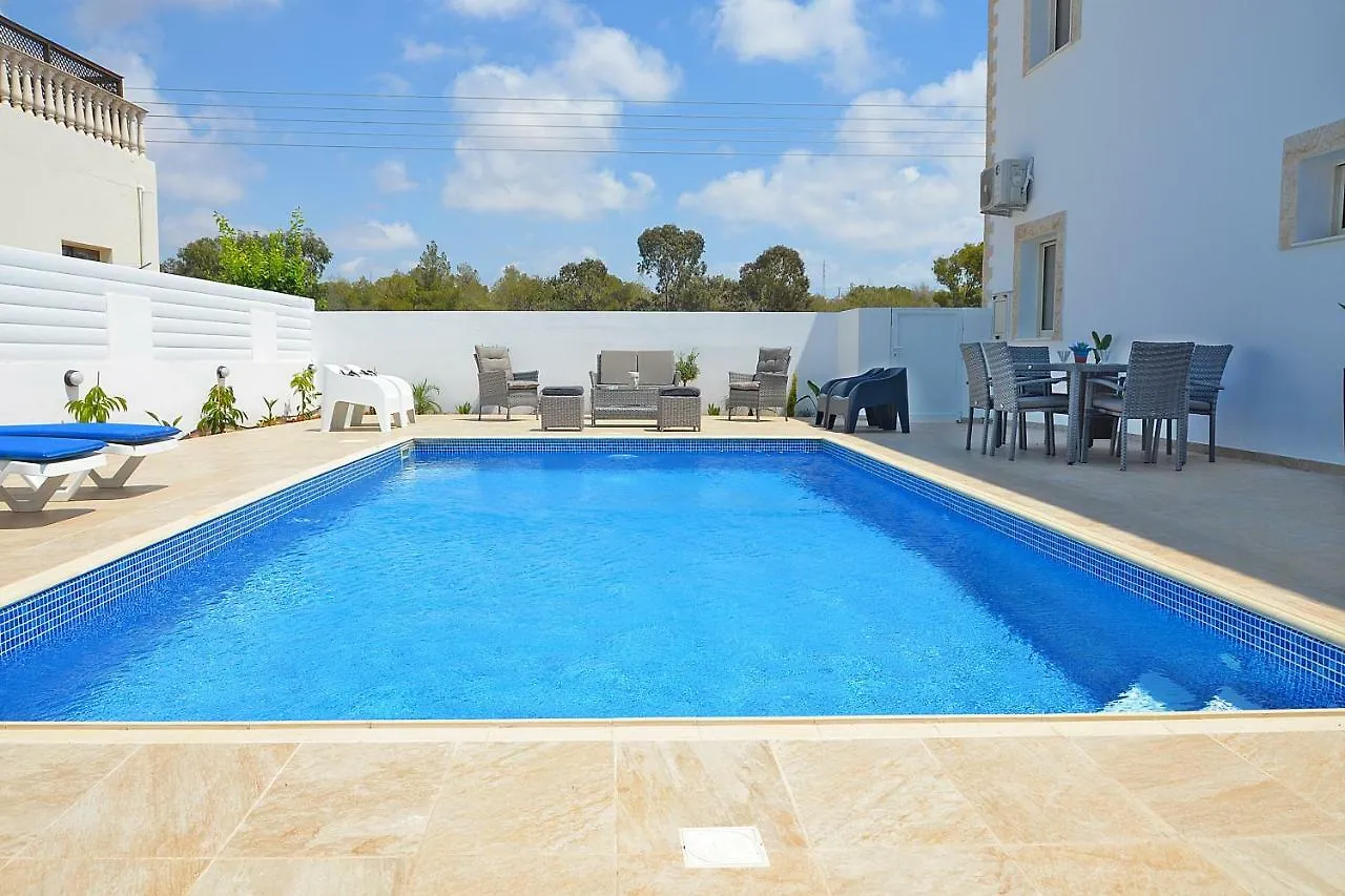 Aphrodite Nissi Villa Айя-Напа Кипр